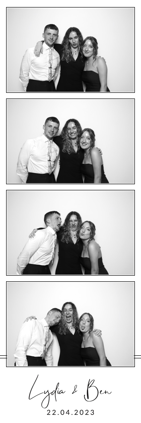 Lydia & Ben | View more photos from the event at images.mobile-photo-booth.com/u/MobilePhotoBoothUK/Lydia-Ben