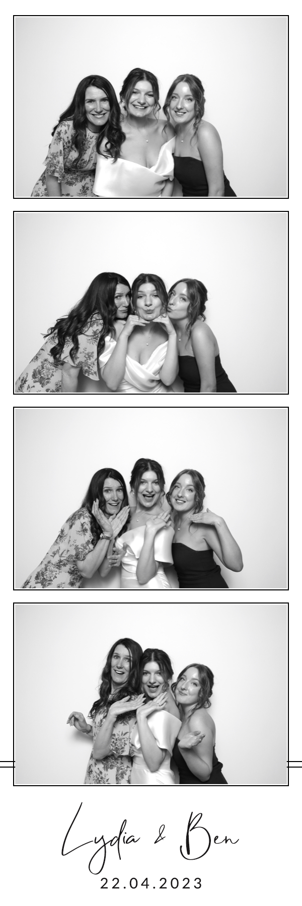Lydia & Ben | View more photos from the event at images.mobile-photo-booth.com/u/MobilePhotoBoothUK/Lydia-Ben