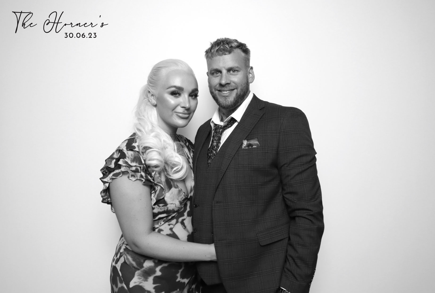 Maryam & Chris | View more photos from the event at images.mobile-photo-booth.com/u/MobilePhotoBoothUK/Maryam-Chris