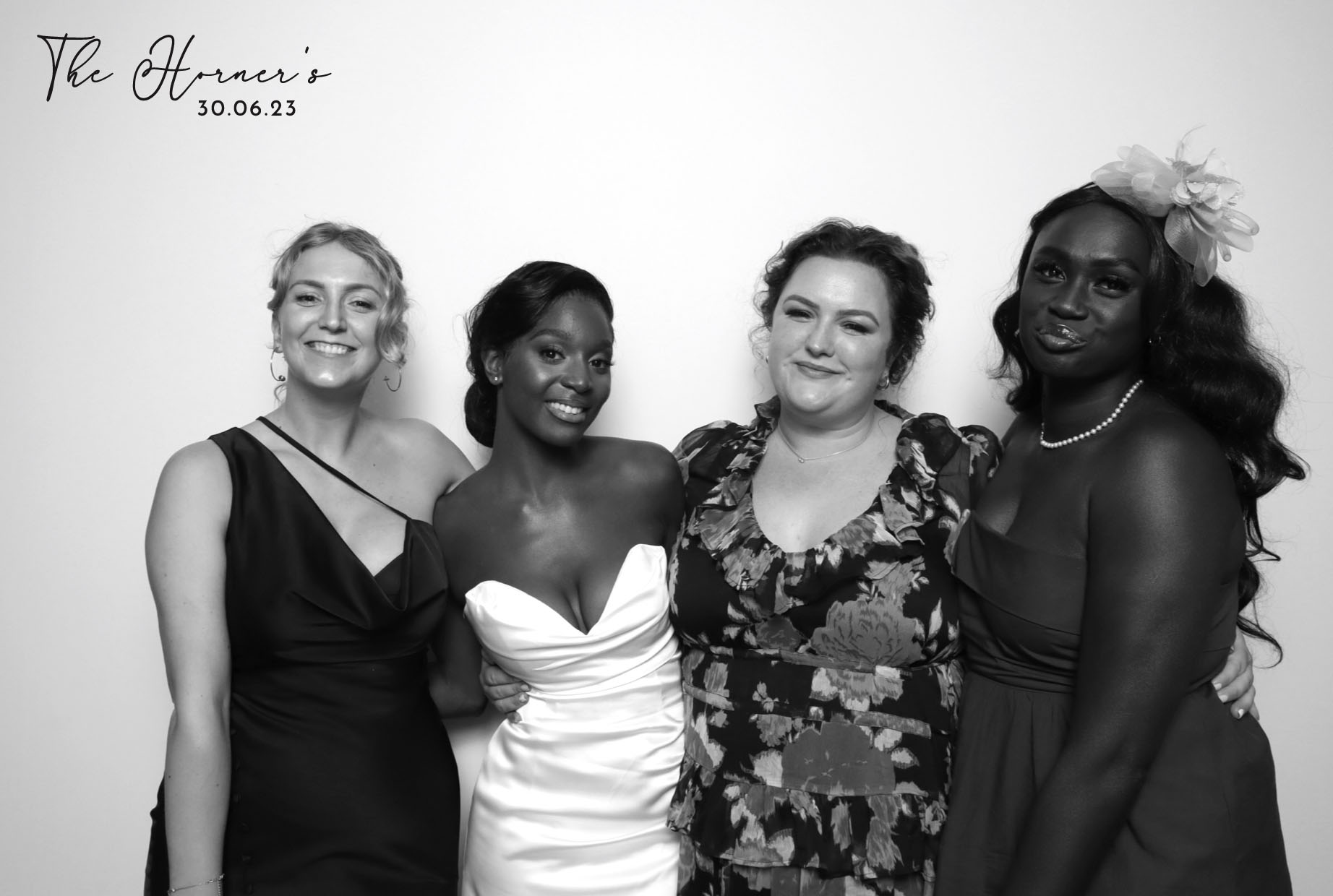 Maryam & Chris | View more photos from the event at images.mobile-photo-booth.com/u/MobilePhotoBoothUK/Maryam-Chris