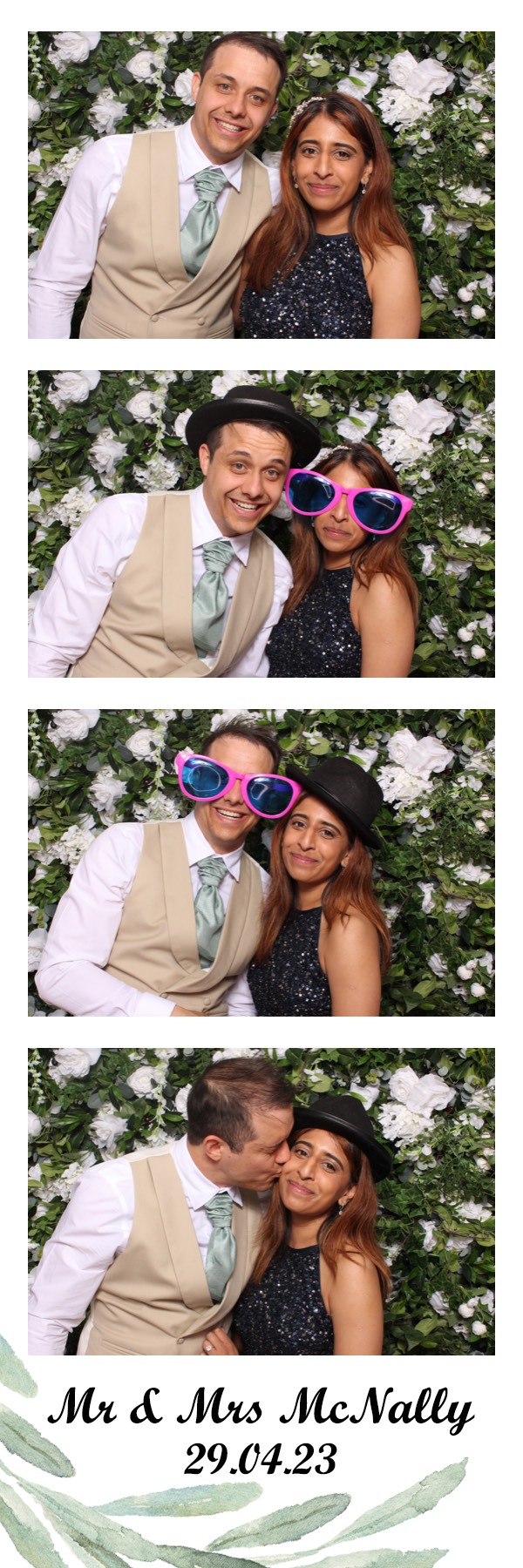 McNally Wedding | View more photos from the event at images.mobile-photo-booth.com/u/MobilePhotoBoothUK/McNally-Wedding
