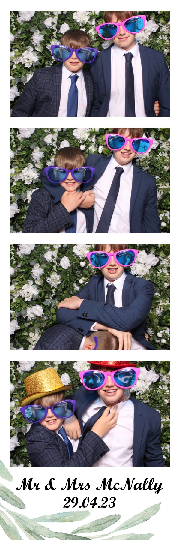 McNally Wedding | View more photos from the event at images.mobile-photo-booth.com/u/MobilePhotoBoothUK/McNally-Wedding