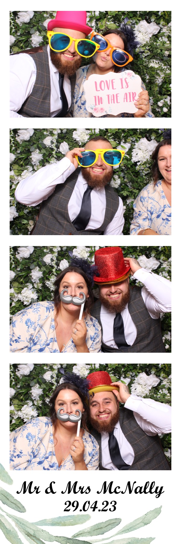 McNally Wedding | View more photos from the event at images.mobile-photo-booth.com/u/MobilePhotoBoothUK/McNally-Wedding