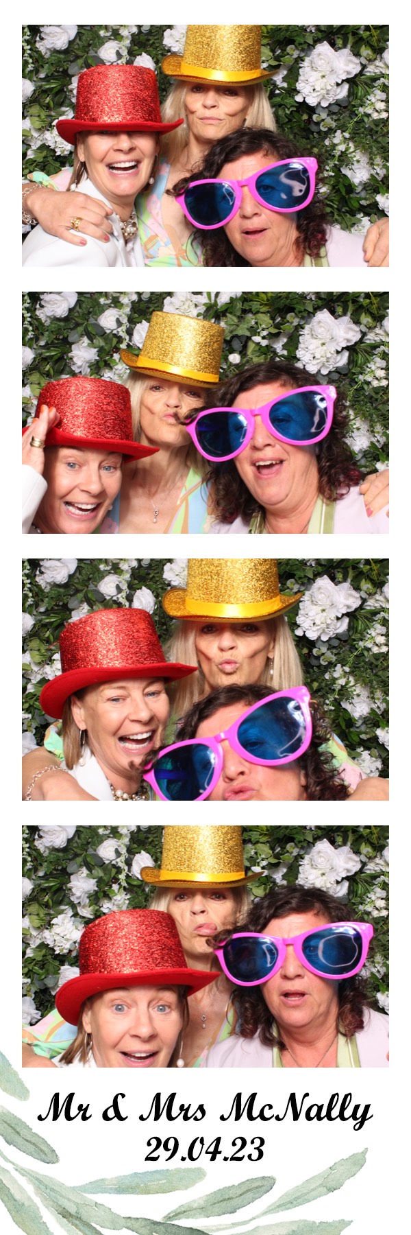 McNally Wedding | View more photos from the event at images.mobile-photo-booth.com/u/MobilePhotoBoothUK/McNally-Wedding