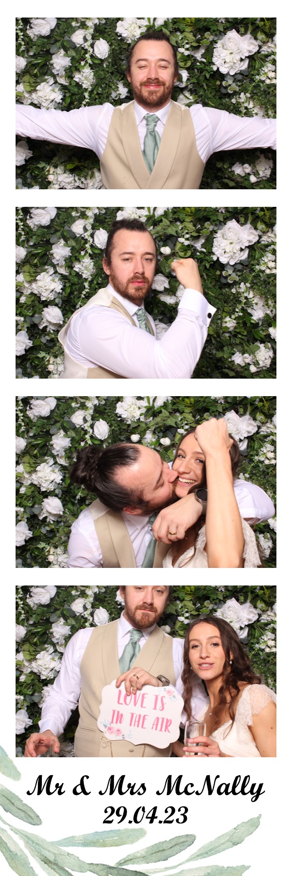 McNally Wedding | View more photos from the event at images.mobile-photo-booth.com/u/MobilePhotoBoothUK/McNally-Wedding