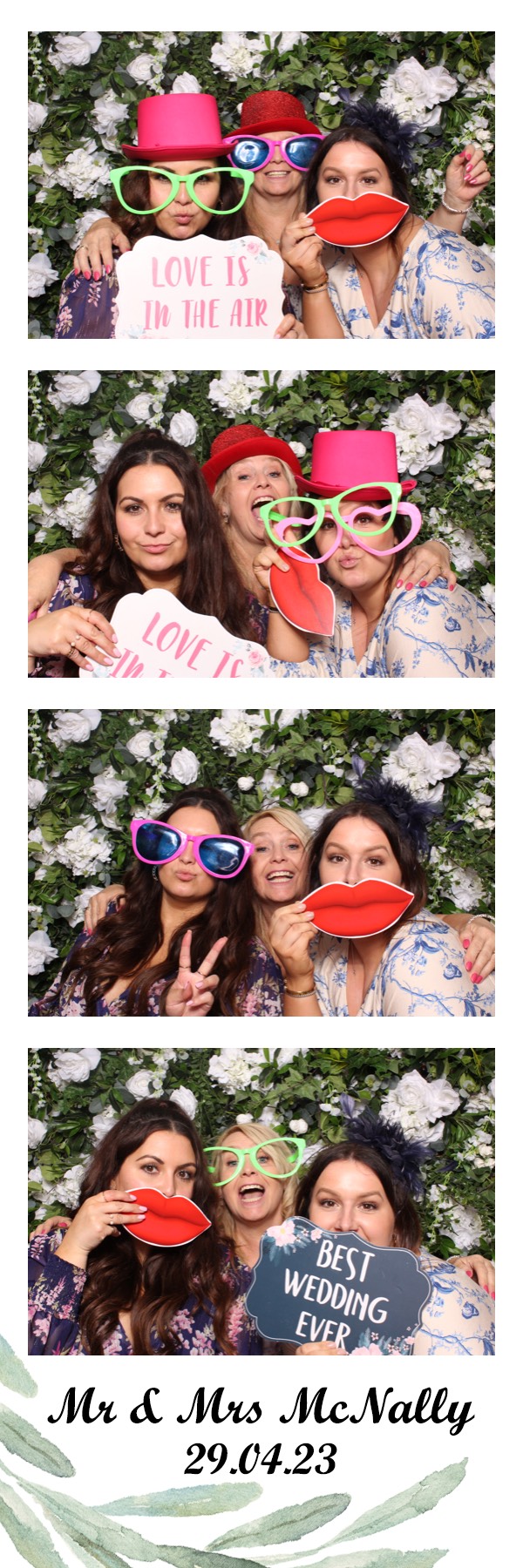 McNally Wedding | View more photos from the event at images.mobile-photo-booth.com/u/MobilePhotoBoothUK/McNally-Wedding