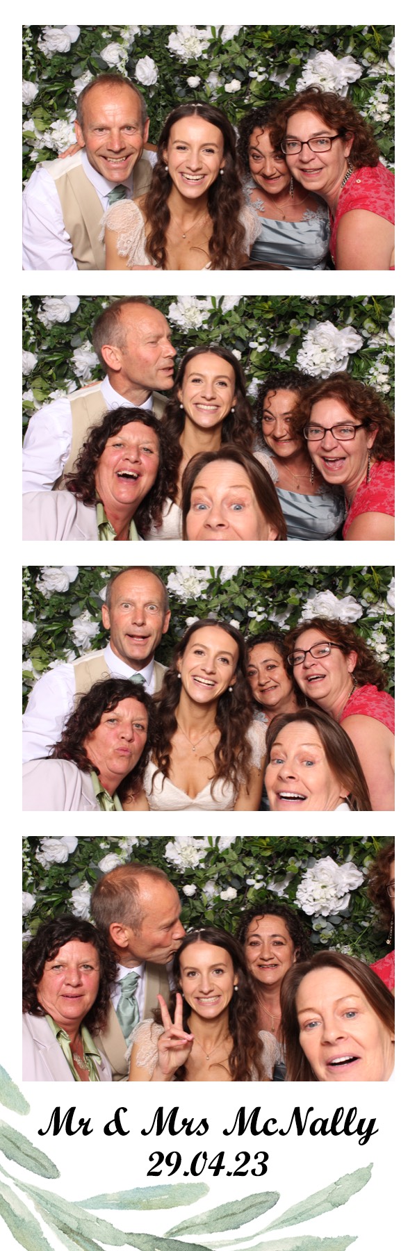 McNally Wedding | View more photos from the event at images.mobile-photo-booth.com/u/MobilePhotoBoothUK/McNally-Wedding