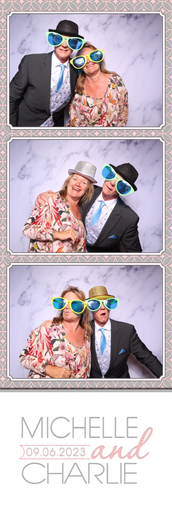 Michelle & Charlie | View more photos from the event at images.mobile-photo-booth.com/u/MobilePhotoBoothUK/Michelle-Charlie
