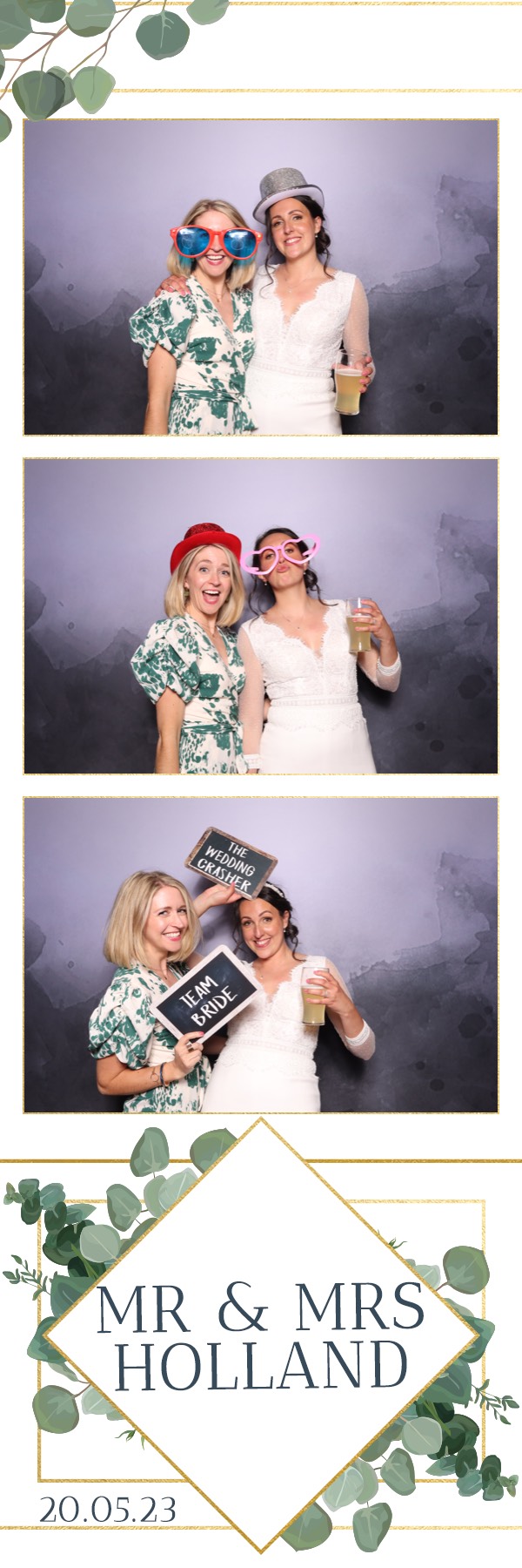 Mr & Mrs Holland | View more photos from the event at images.mobile-photo-booth.com/u/MobilePhotoBoothUK/Mr-Mrs-Holland
