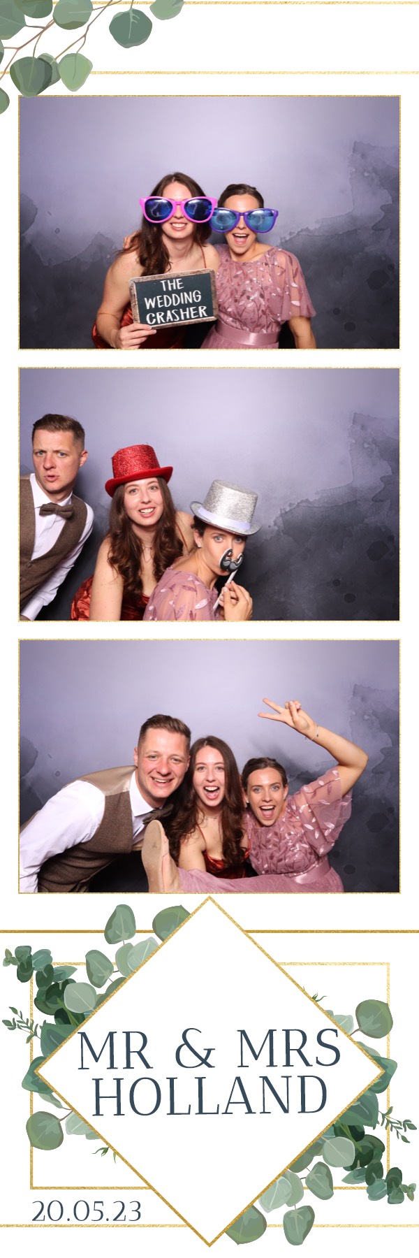 Mr & Mrs Holland | View more photos from the event at images.mobile-photo-booth.com/u/MobilePhotoBoothUK/Mr-Mrs-Holland