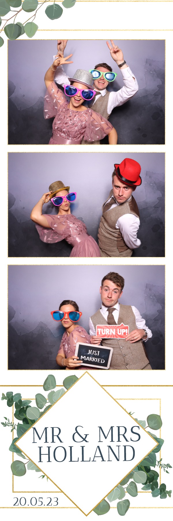 Mr & Mrs Holland | View more photos from the event at images.mobile-photo-booth.com/u/MobilePhotoBoothUK/Mr-Mrs-Holland