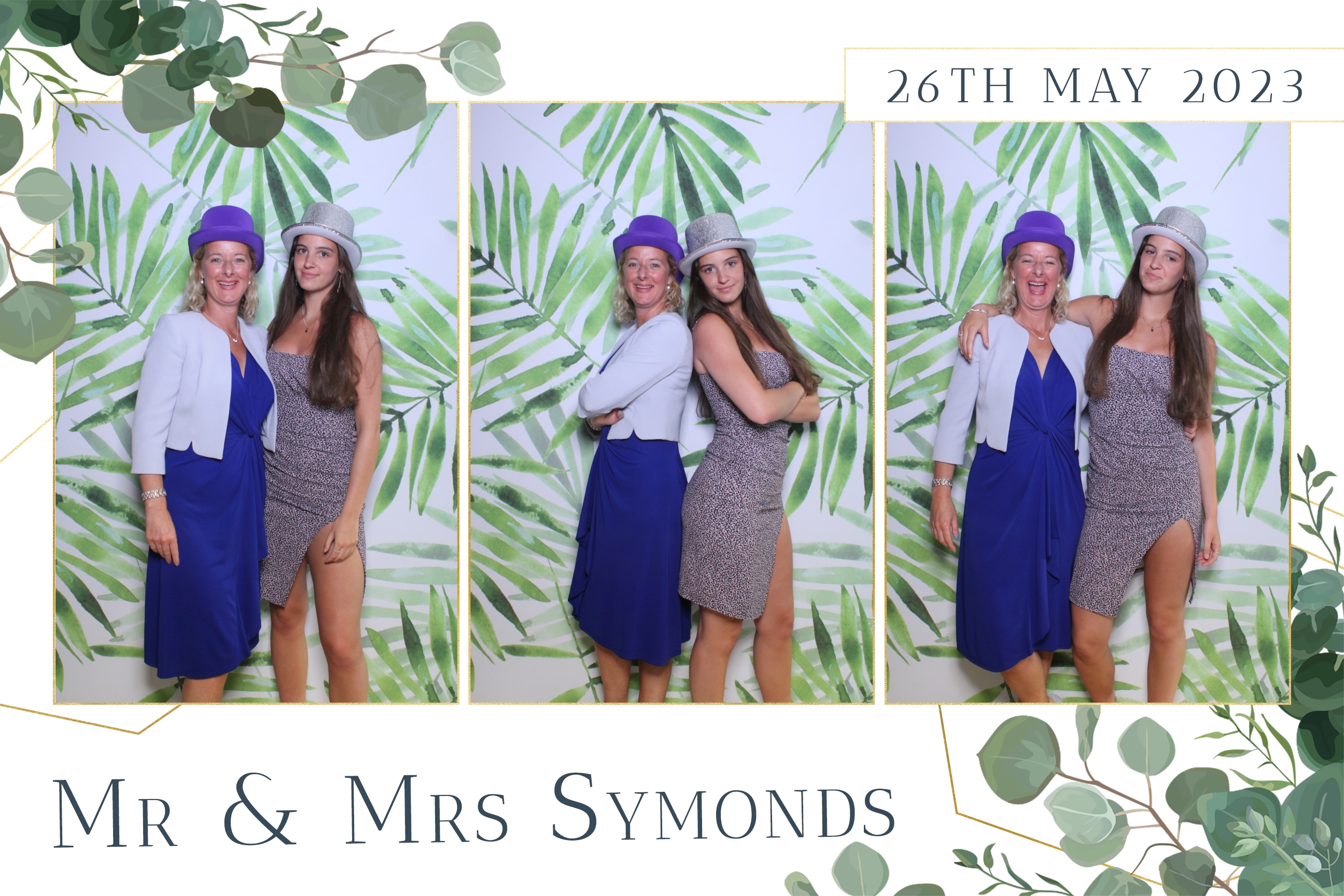 Mr & Mrs Symonds | View more photos from the event at images.mobile-photo-booth.com/u/MobilePhotoBoothUK/Mr-Mrs-Symonds