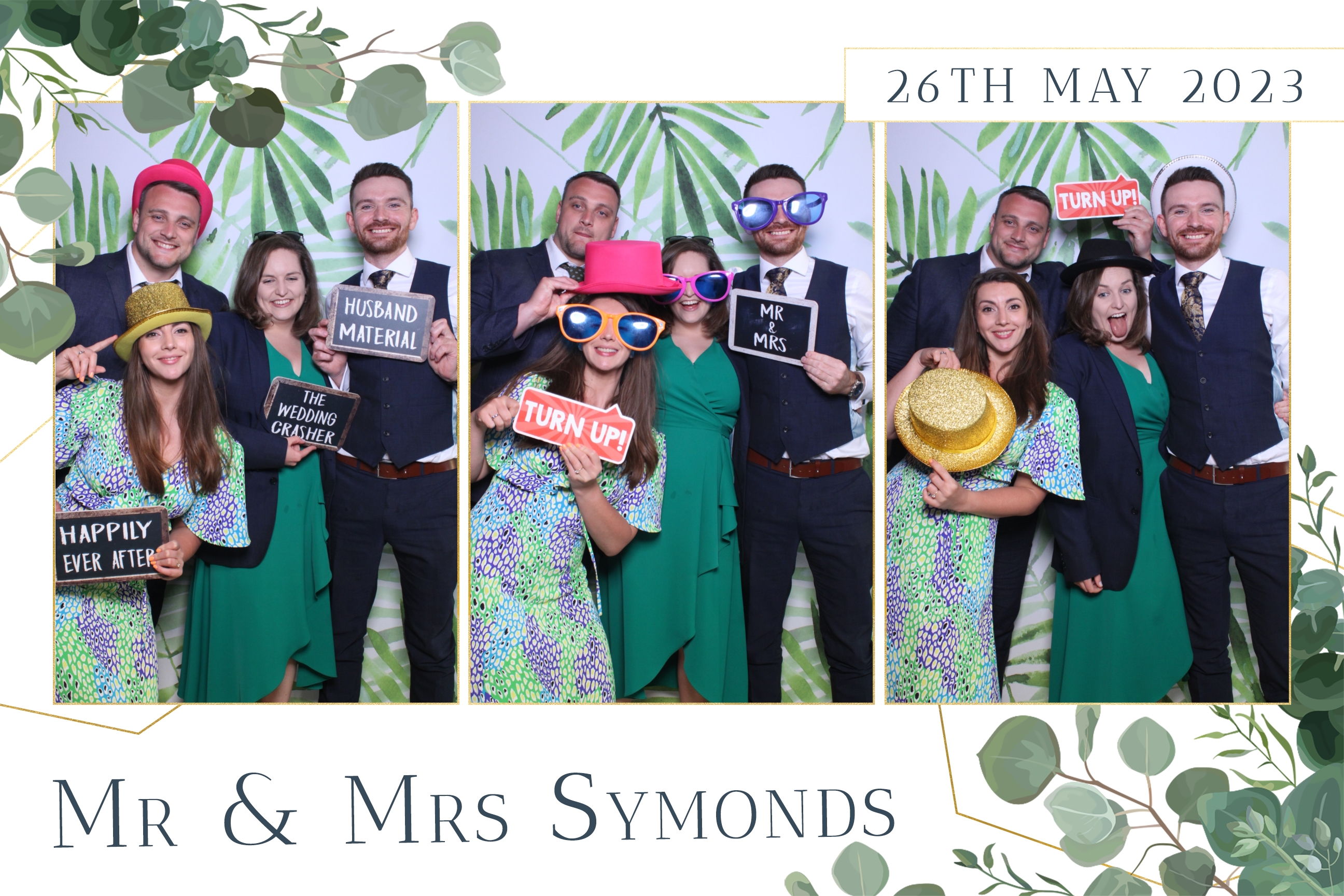 Mr & Mrs Symonds | View more photos from the event at images.mobile-photo-booth.com/u/MobilePhotoBoothUK/Mr-Mrs-Symonds