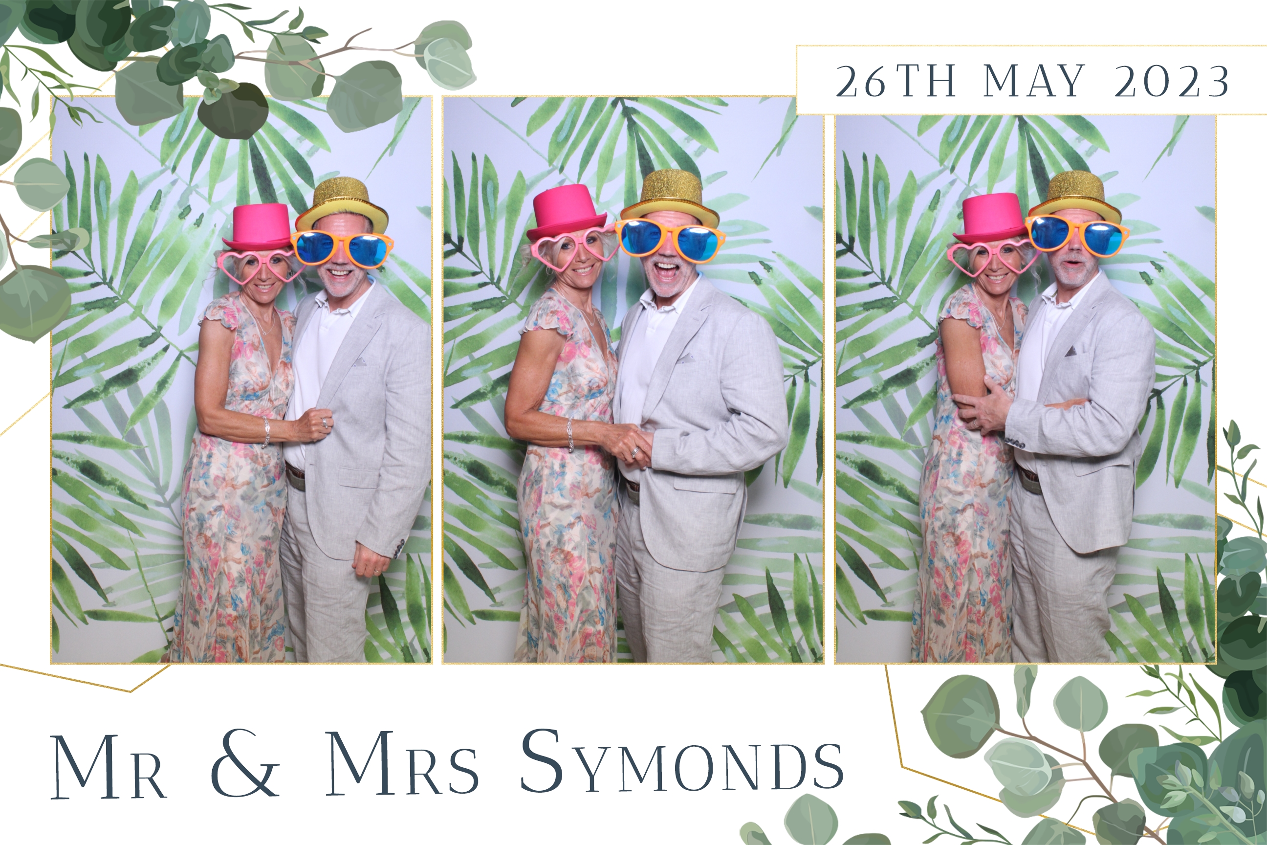 Mr & Mrs Symonds | View more photos from the event at images.mobile-photo-booth.com/u/MobilePhotoBoothUK/Mr-Mrs-Symonds