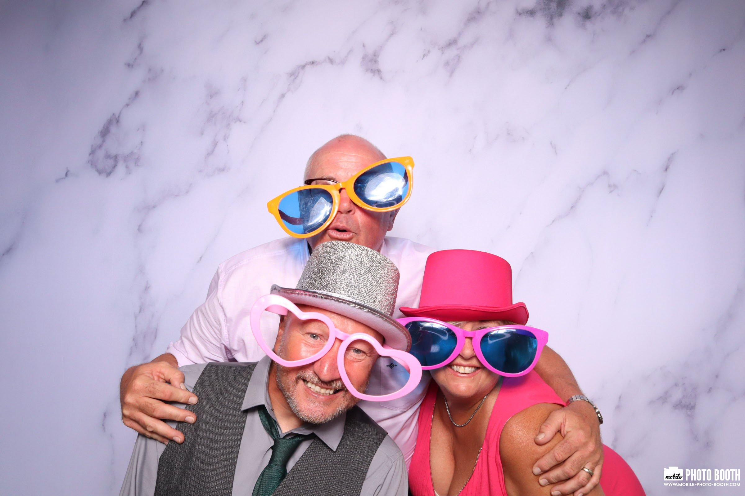 Nicky & Dan | View more photos from the event at images.mobile-photo-booth.com/u/MobilePhotoBoothUK/Nicky-Dan