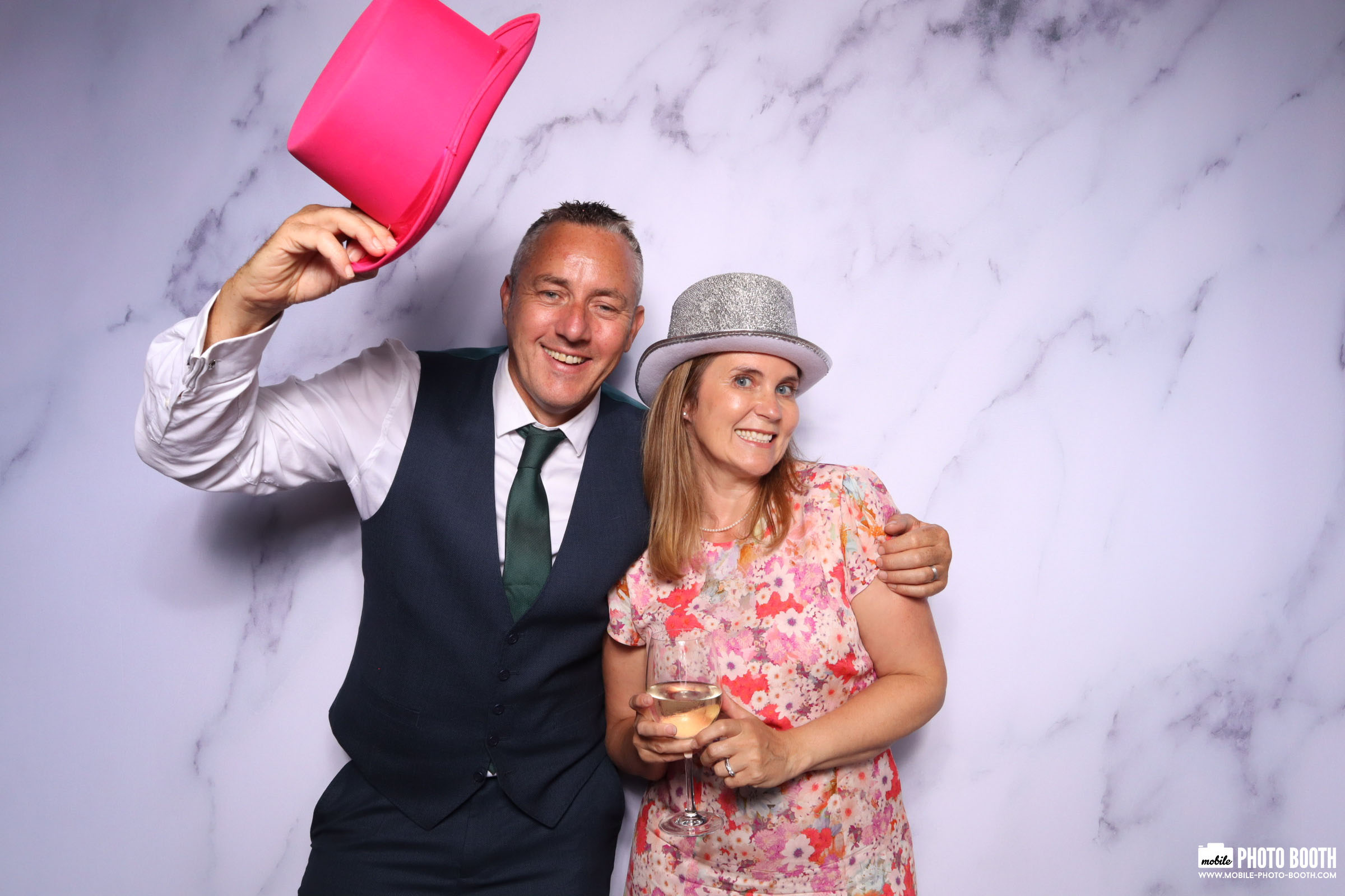 Nicky & Dan | View more photos from the event at images.mobile-photo-booth.com/u/MobilePhotoBoothUK/Nicky-Dan