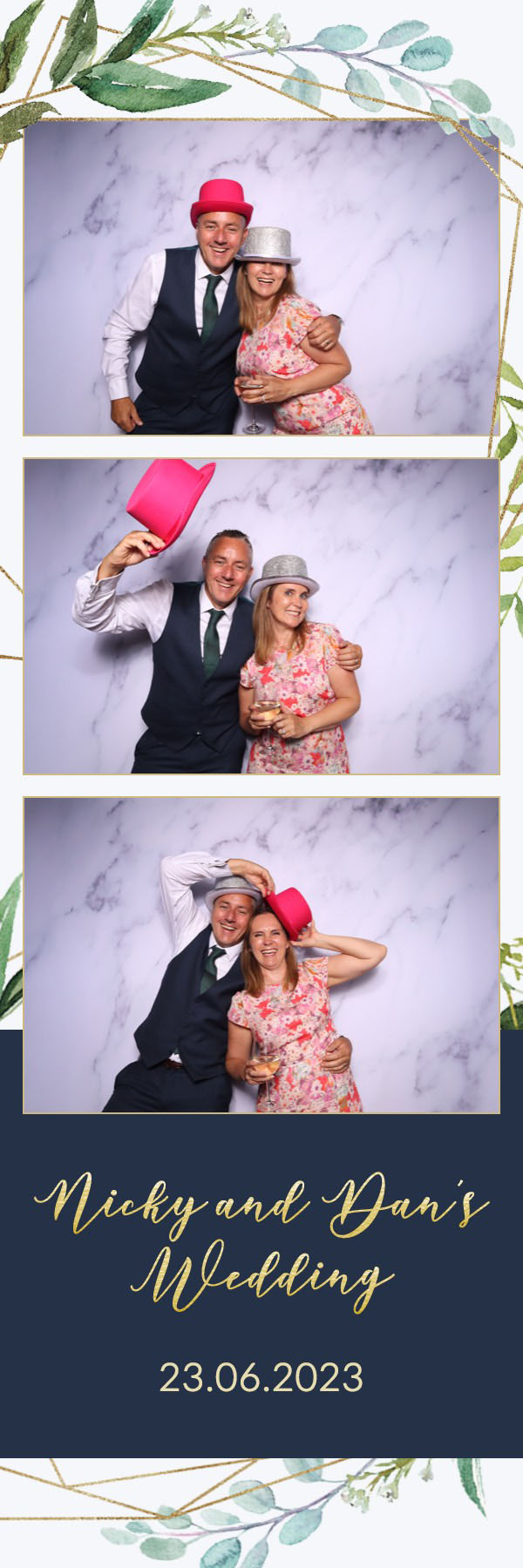 Nicky & Dan | View more photos from the event at images.mobile-photo-booth.com/u/MobilePhotoBoothUK/Nicky-Dan