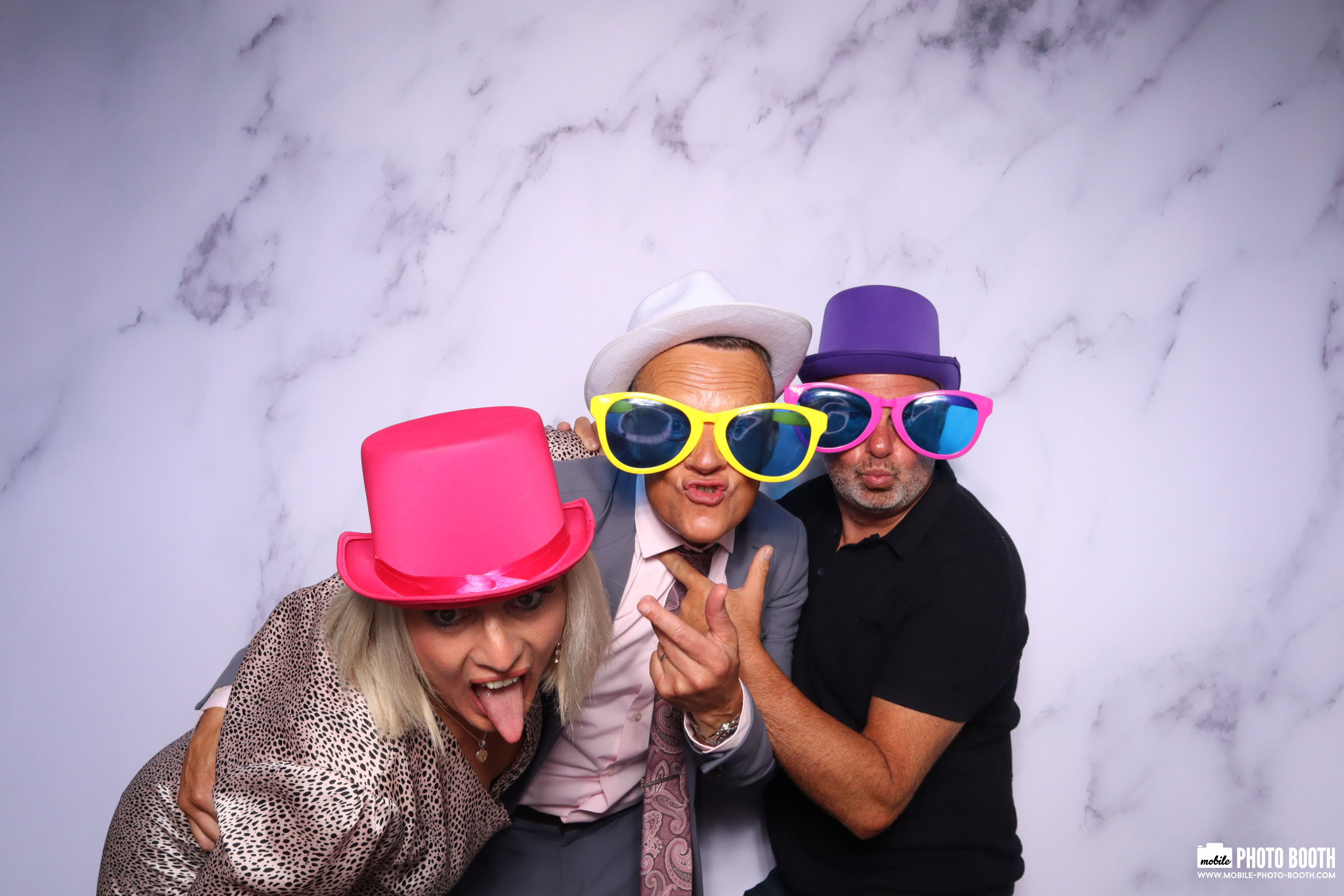 Nicky & Dan | View more photos from the event at images.mobile-photo-booth.com/u/MobilePhotoBoothUK/Nicky-Dan