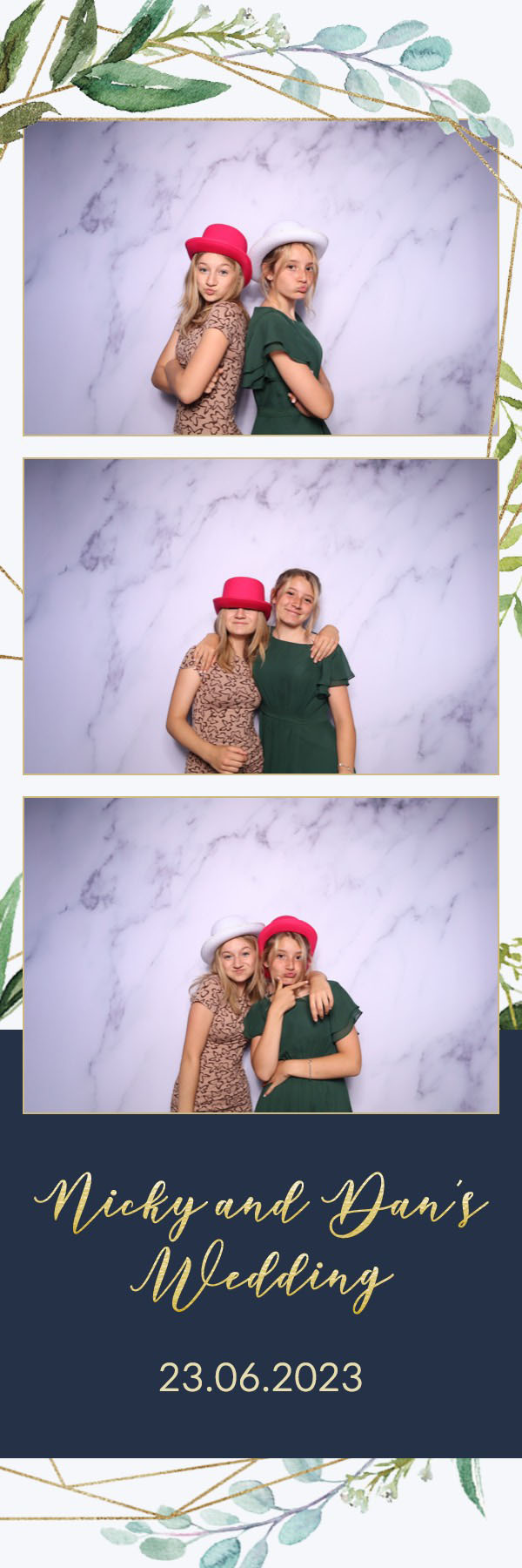 Nicky & Dan | View more photos from the event at images.mobile-photo-booth.com/u/MobilePhotoBoothUK/Nicky-Dan