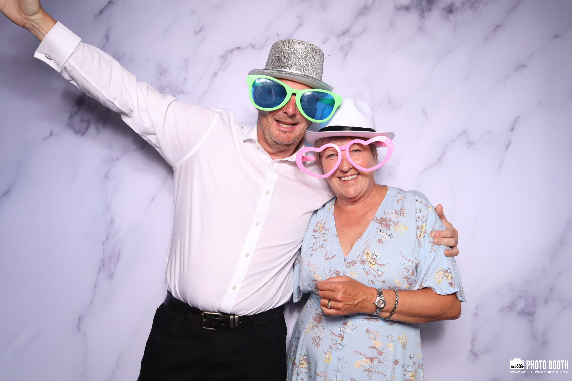 Nicky & Dan | View more photos from the event at images.mobile-photo-booth.com/u/MobilePhotoBoothUK/Nicky-Dan