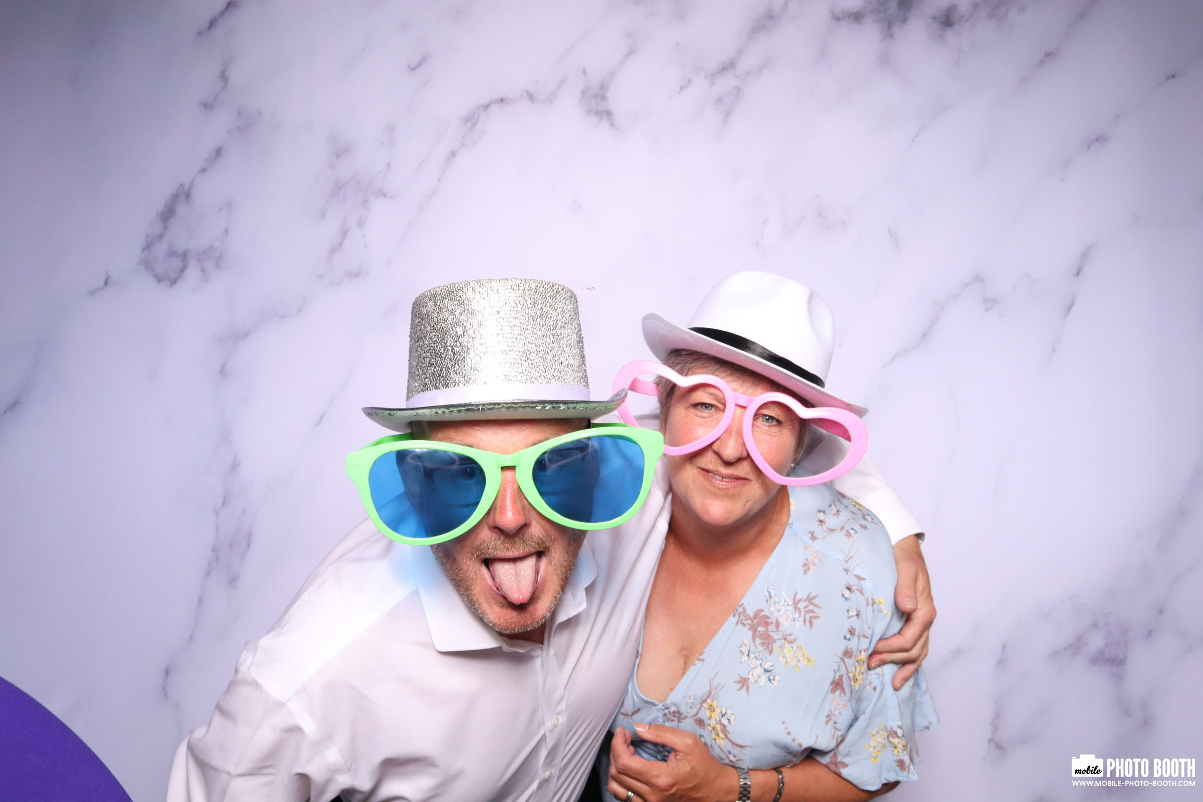 Nicky & Dan | View more photos from the event at images.mobile-photo-booth.com/u/MobilePhotoBoothUK/Nicky-Dan