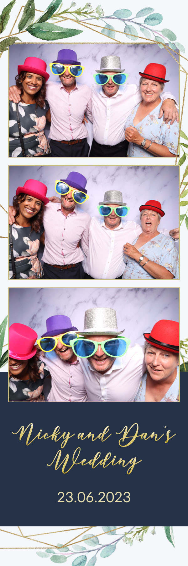 Nicky & Dan | View more photos from the event at images.mobile-photo-booth.com/u/MobilePhotoBoothUK/Nicky-Dan