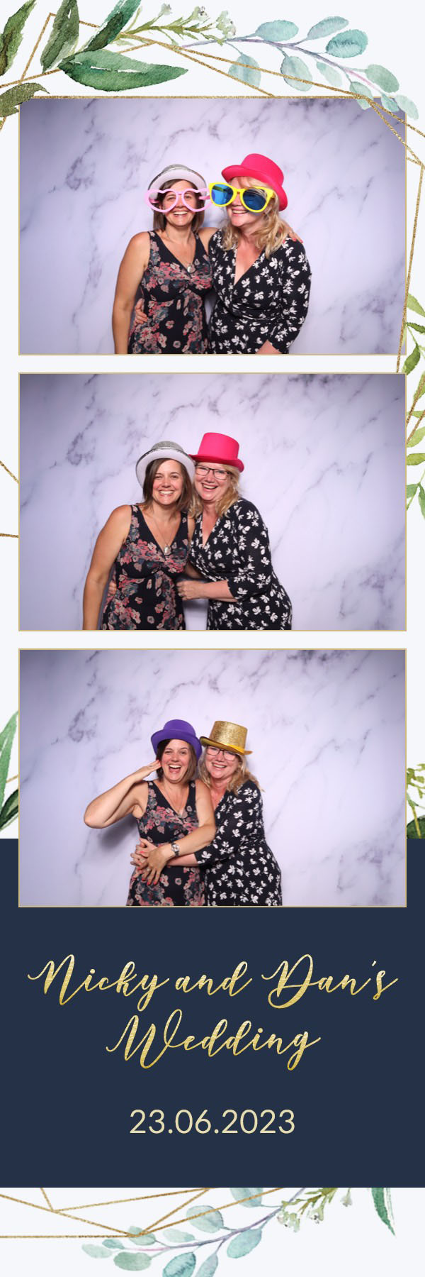 Nicky & Dan | View more photos from the event at images.mobile-photo-booth.com/u/MobilePhotoBoothUK/Nicky-Dan