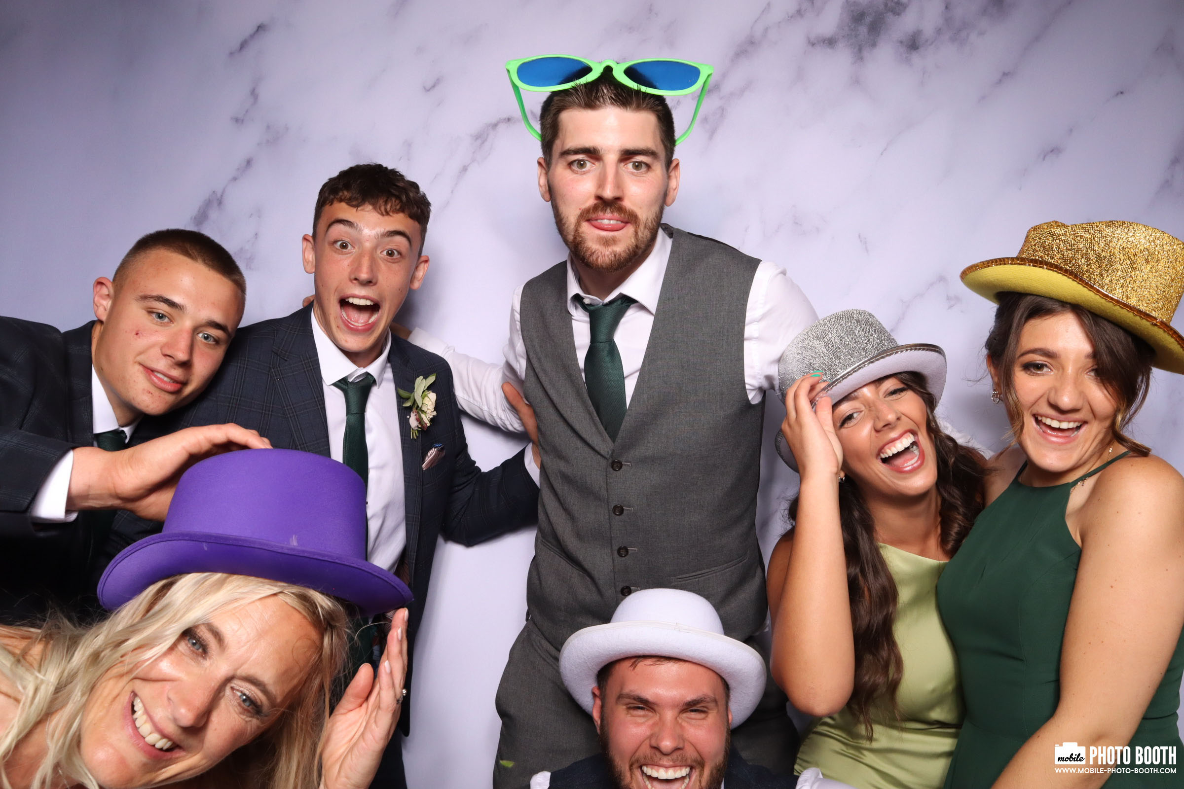 Nicky & Dan | View more photos from the event at images.mobile-photo-booth.com/u/MobilePhotoBoothUK/Nicky-Dan