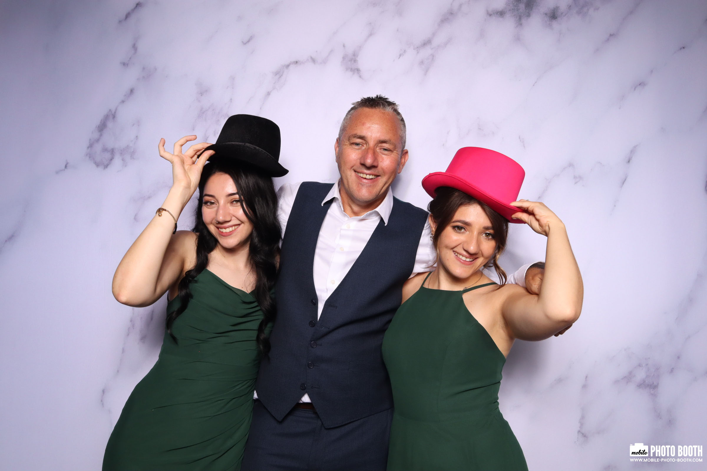 Nicky & Dan | View more photos from the event at images.mobile-photo-booth.com/u/MobilePhotoBoothUK/Nicky-Dan