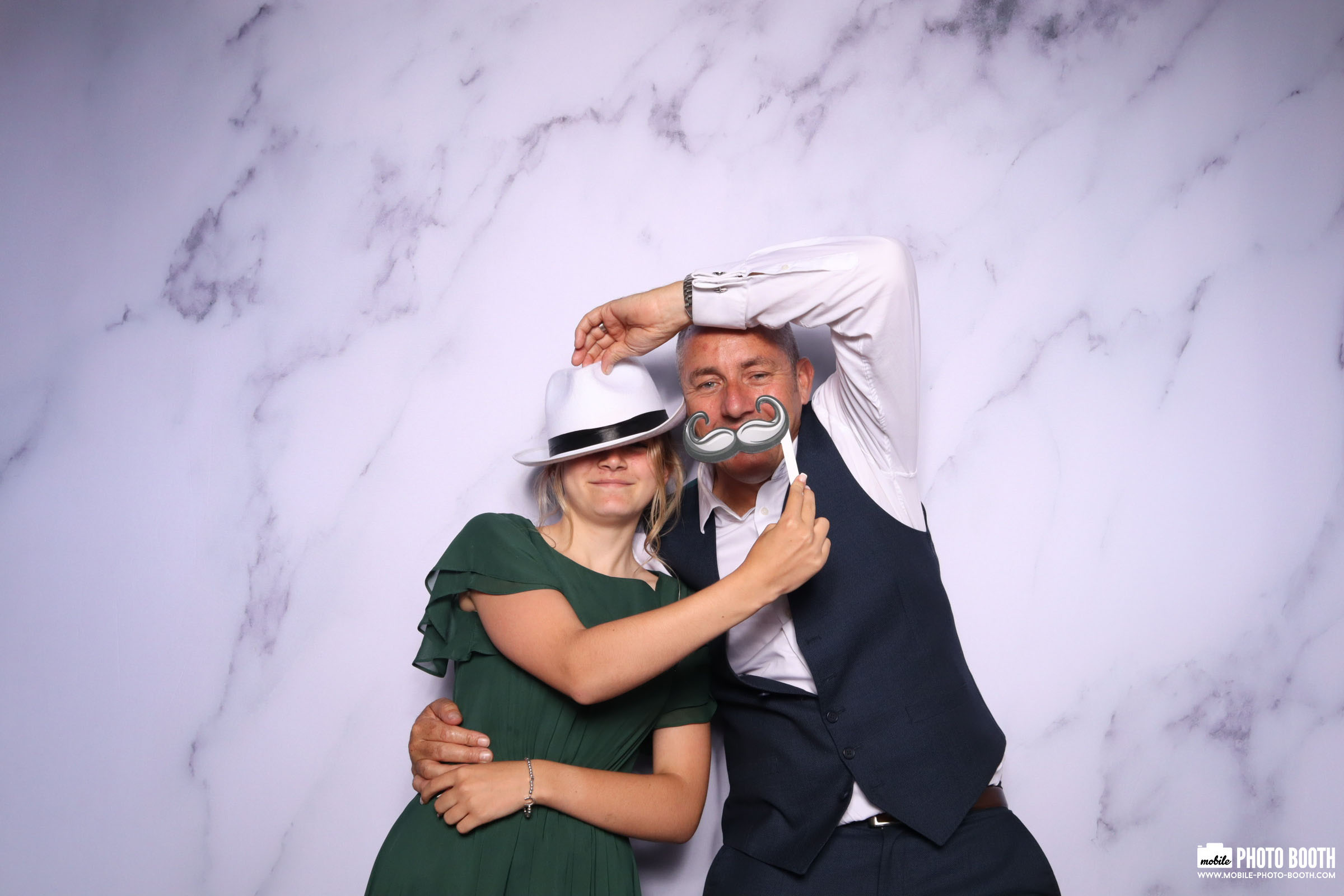 Nicky & Dan | View more photos from the event at images.mobile-photo-booth.com/u/MobilePhotoBoothUK/Nicky-Dan