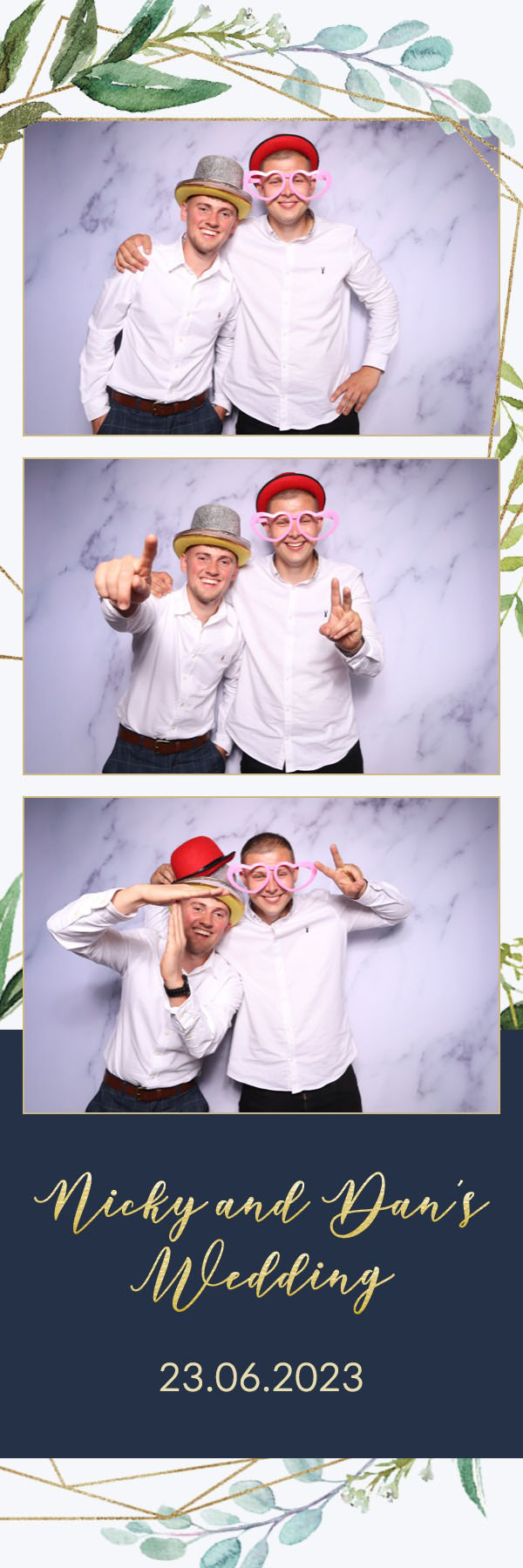 Nicky & Dan | View more photos from the event at images.mobile-photo-booth.com/u/MobilePhotoBoothUK/Nicky-Dan