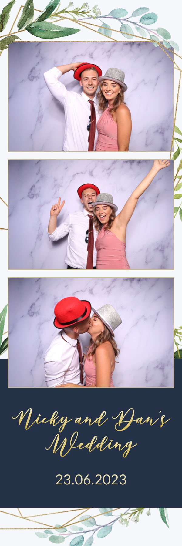Nicky & Dan | View more photos from the event at images.mobile-photo-booth.com/u/MobilePhotoBoothUK/Nicky-Dan