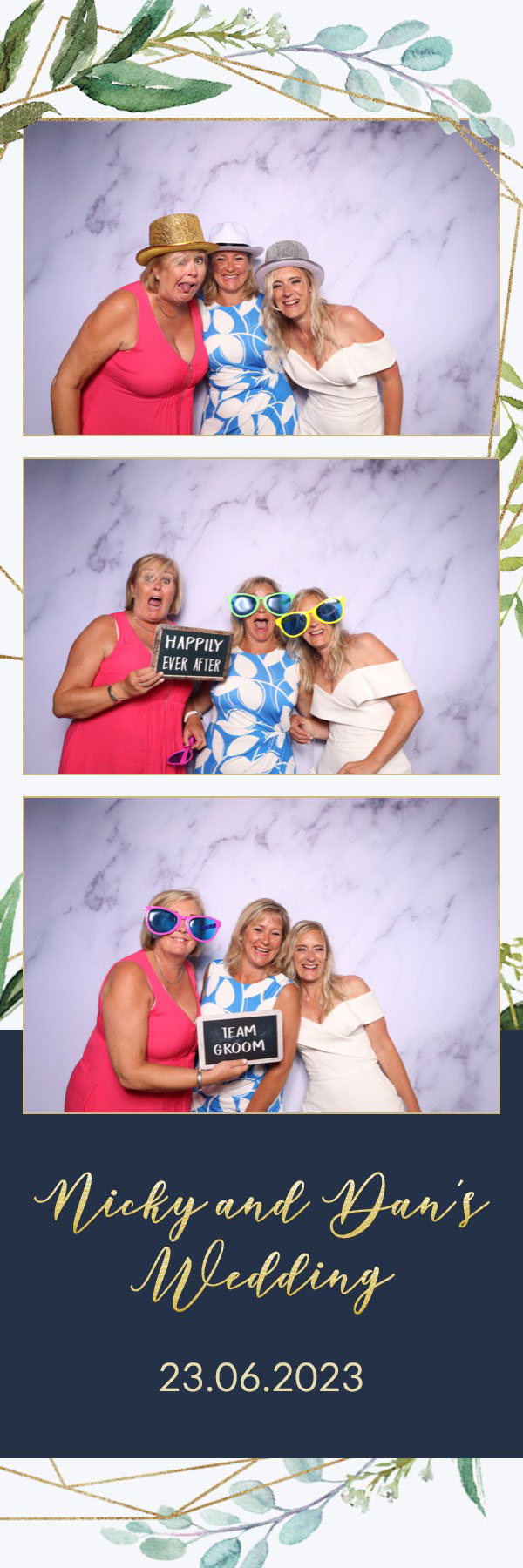 Nicky & Dan | View more photos from the event at images.mobile-photo-booth.com/u/MobilePhotoBoothUK/Nicky-Dan