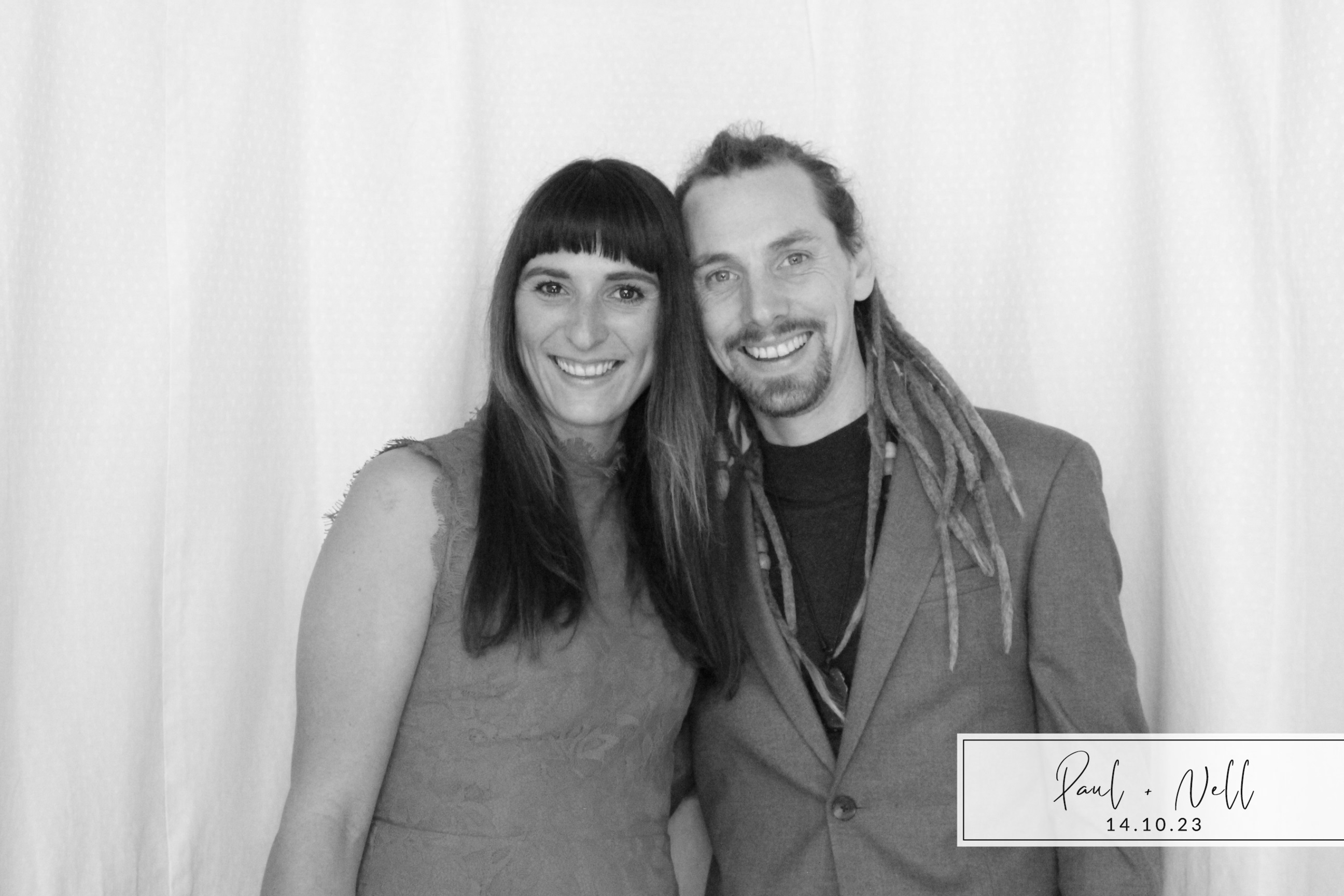 Paul & Nell | View more photos from the event at images.mobile-photo-booth.com/u/MobilePhotoBoothUK/Paul-Nell
