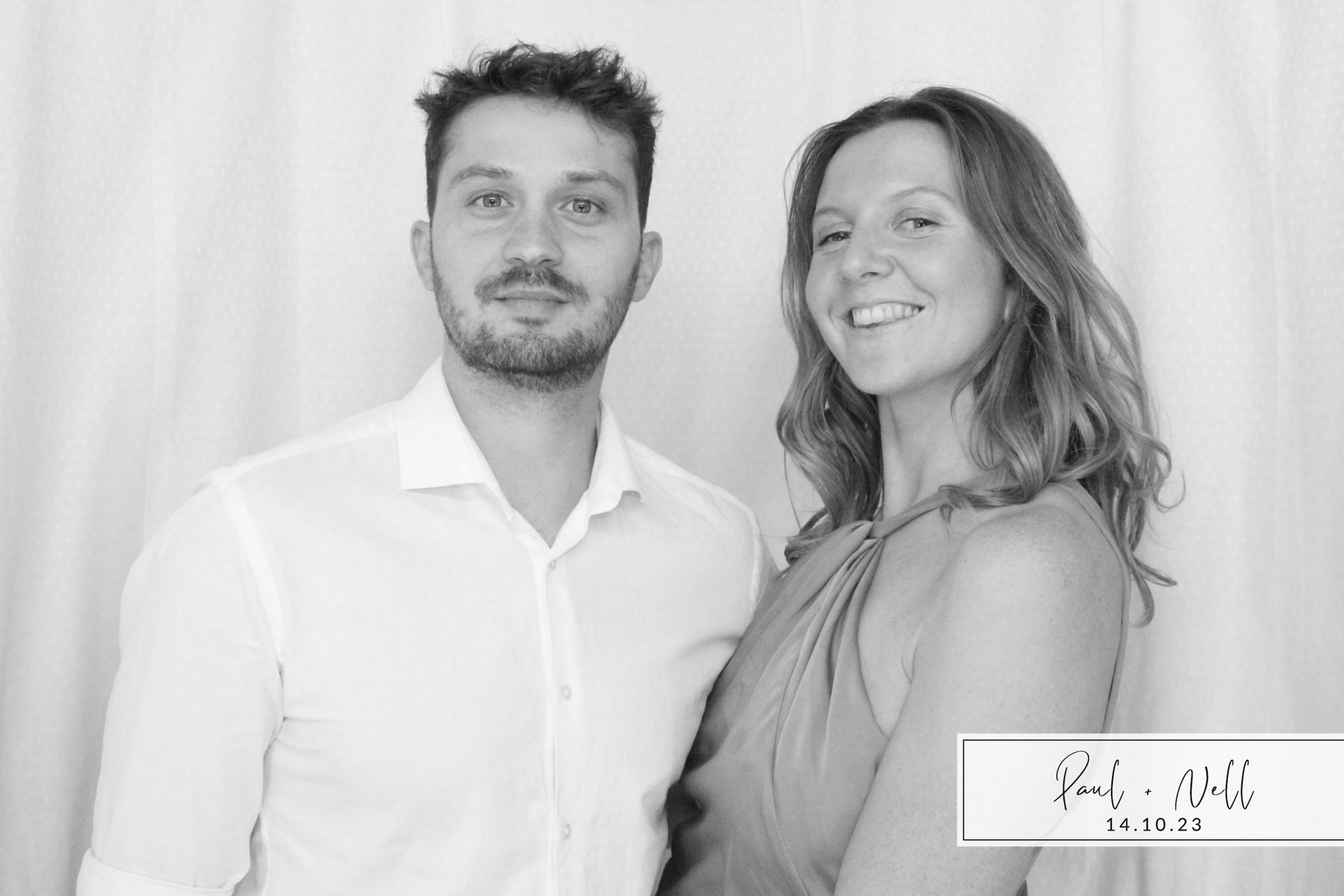 Paul & Nell | View more photos from the event at images.mobile-photo-booth.com/u/MobilePhotoBoothUK/Paul-Nell
