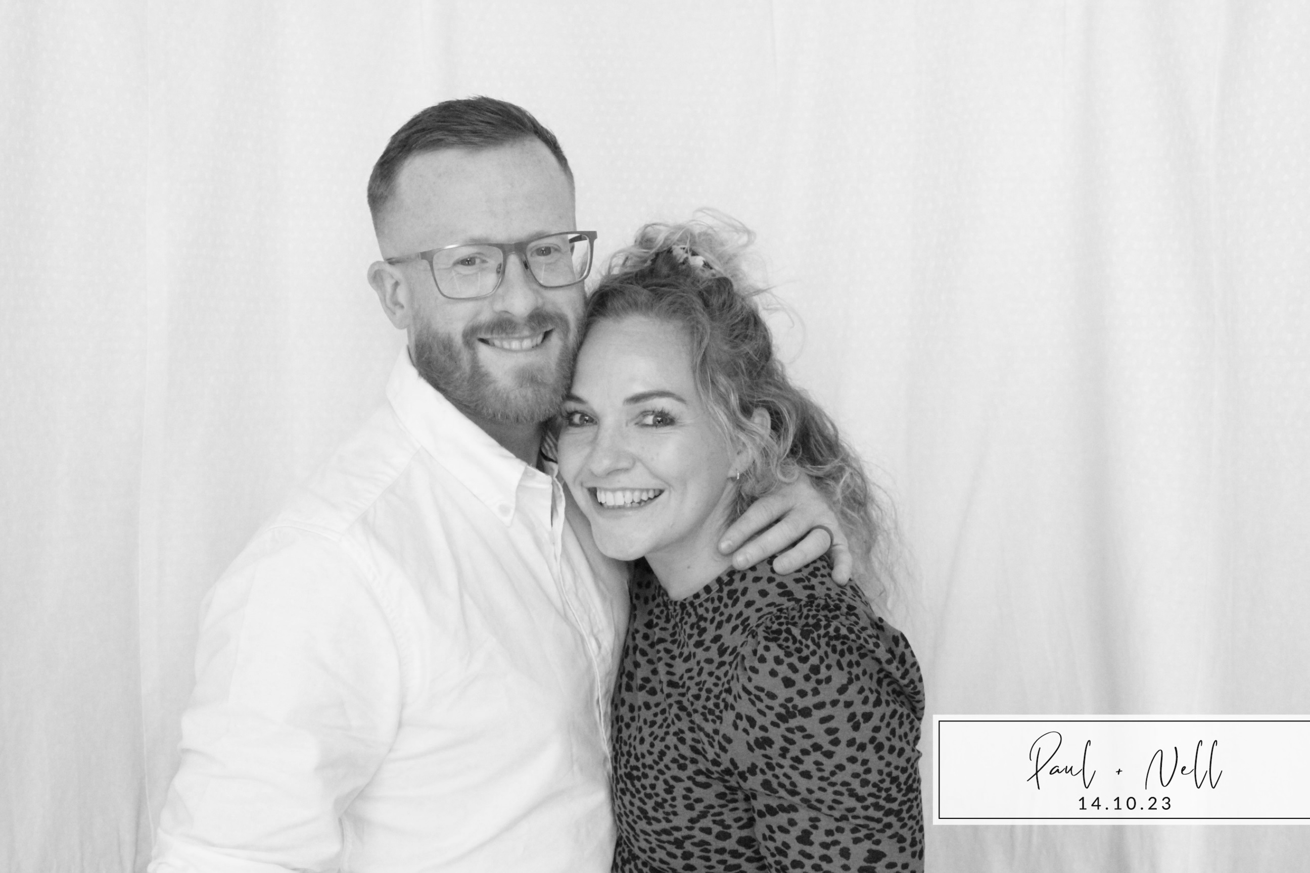 Paul & Nell | View more photos from the event at images.mobile-photo-booth.com/u/MobilePhotoBoothUK/Paul-Nell