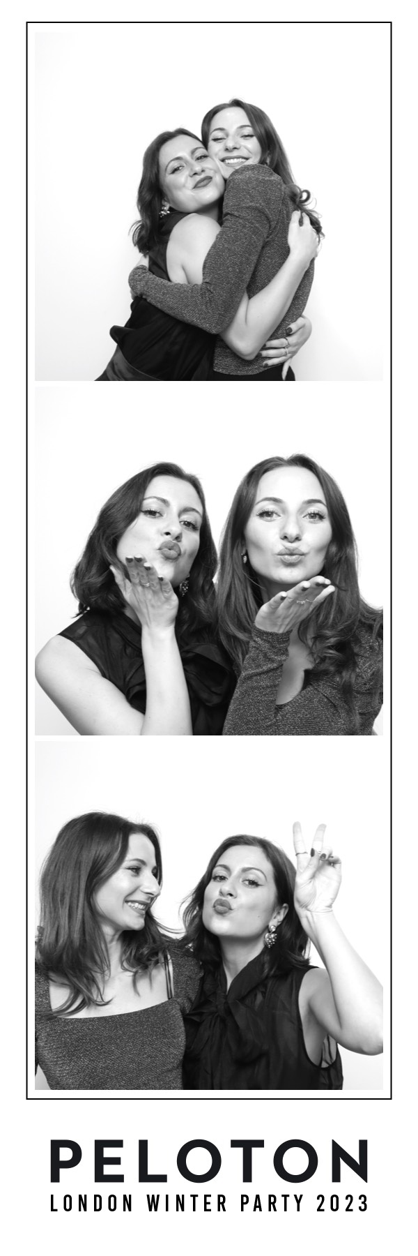 Peloton Christmas Party  | View more photos from the event at images.mobile-photo-booth.com/u/MobilePhotoBoothUK/Peloton-Christmas-Party
