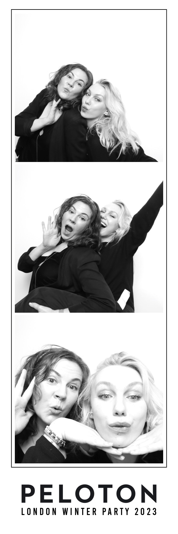Peloton Christmas Party  | View more photos from the event at images.mobile-photo-booth.com/u/MobilePhotoBoothUK/Peloton-Christmas-Party