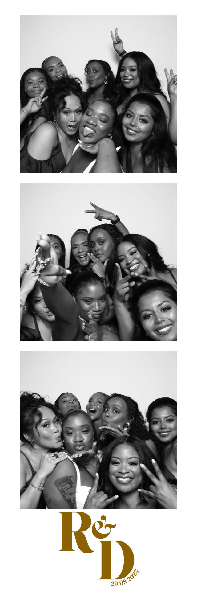 Rhianna & Dean | View more photos from the event at images.mobile-photo-booth.com/u/MobilePhotoBoothUK/Rhianna-Dean