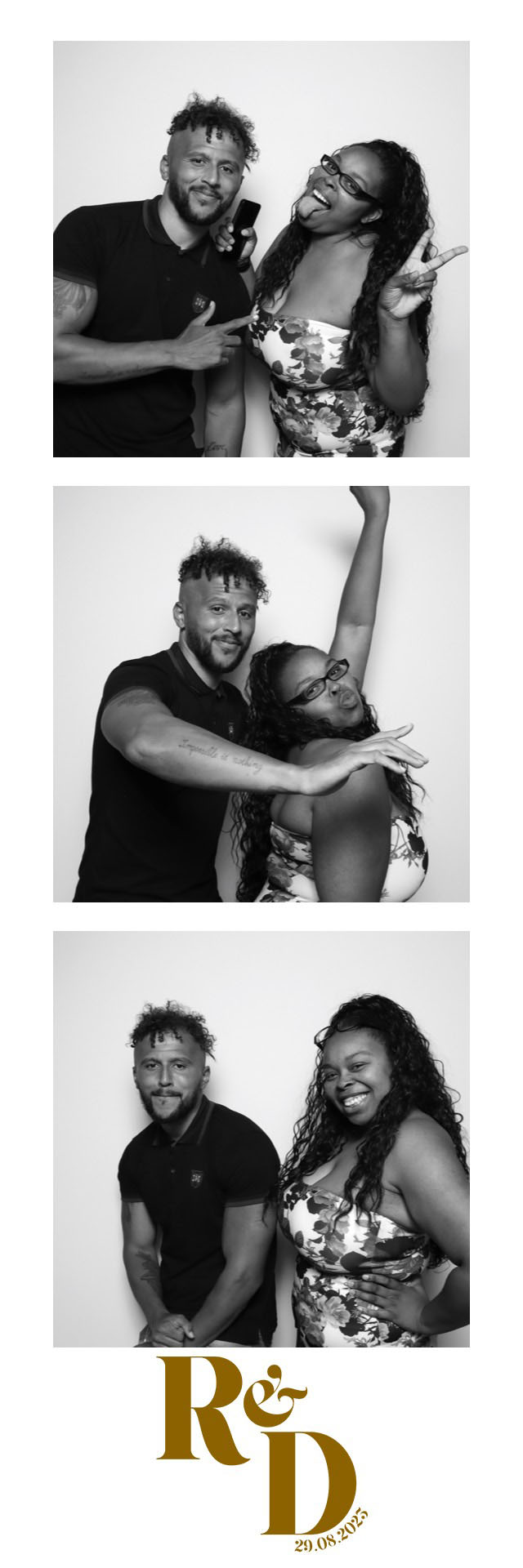 Rhianna & Dean | View more photos from the event at images.mobile-photo-booth.com/u/MobilePhotoBoothUK/Rhianna-Dean