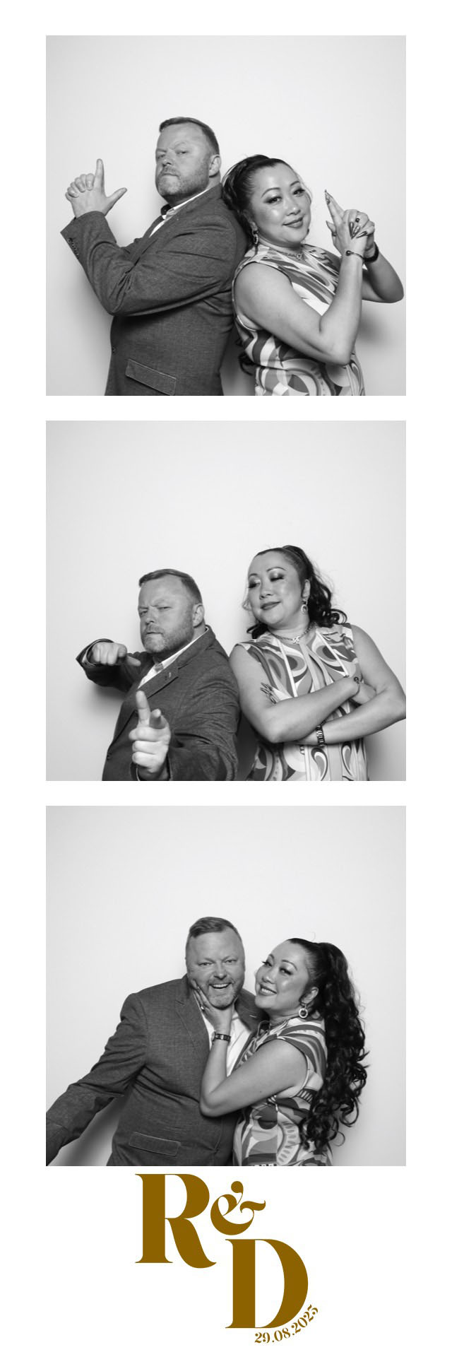 Rhianna & Dean | View more photos from the event at images.mobile-photo-booth.com/u/MobilePhotoBoothUK/Rhianna-Dean
