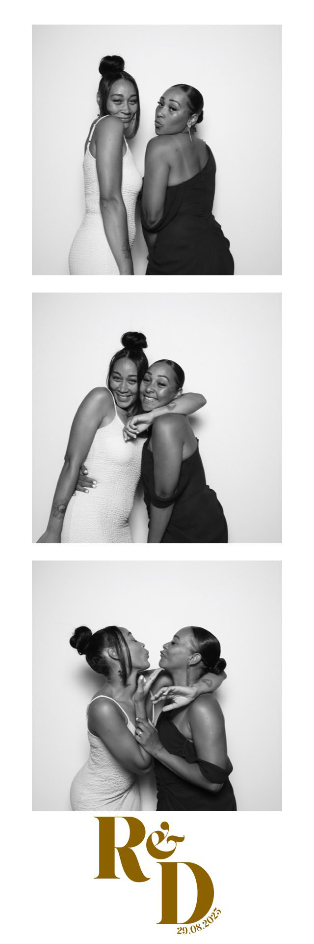 Rhianna & Dean | View more photos from the event at images.mobile-photo-booth.com/u/MobilePhotoBoothUK/Rhianna-Dean