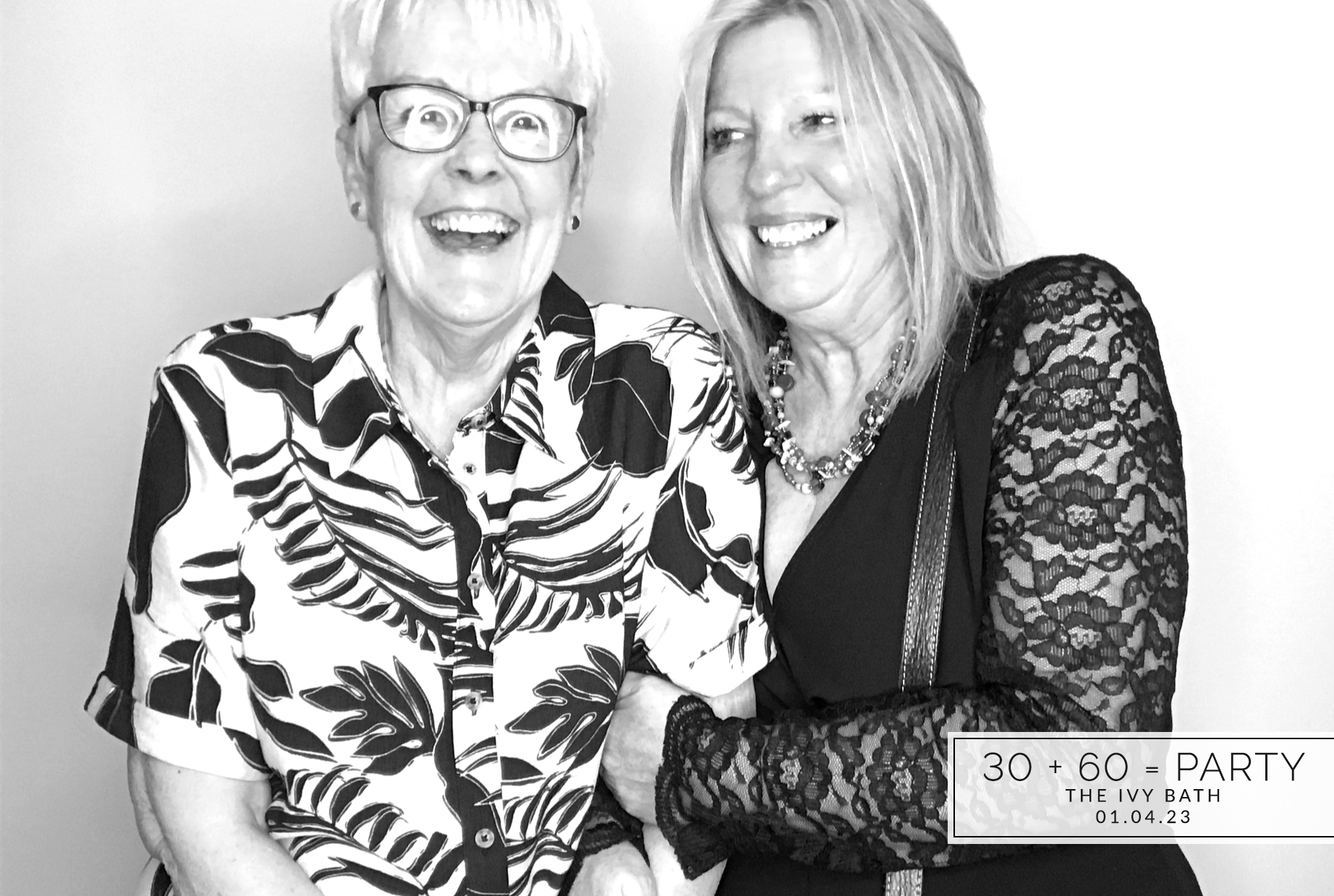 Riley's 30th & Scott's 60th Party | View more photos from the event at images.mobile-photo-booth.com/u/MobilePhotoBoothUK/Rileys-30th-Scotts-60th-Party