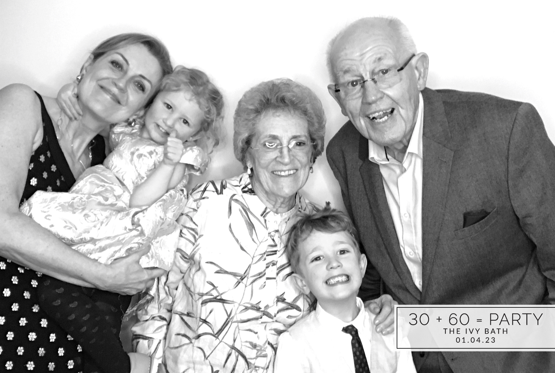 Riley's 30th & Scott's 60th Party | View more photos from the event at images.mobile-photo-booth.com/u/MobilePhotoBoothUK/Rileys-30th-Scotts-60th-Party