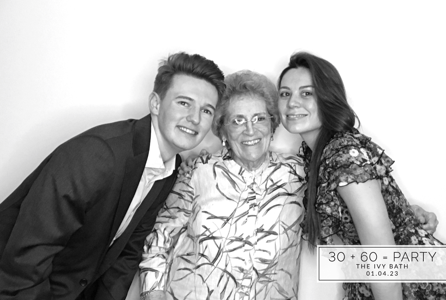 Riley's 30th & Scott's 60th Party | View more photos from the event at images.mobile-photo-booth.com/u/MobilePhotoBoothUK/Rileys-30th-Scotts-60th-Party