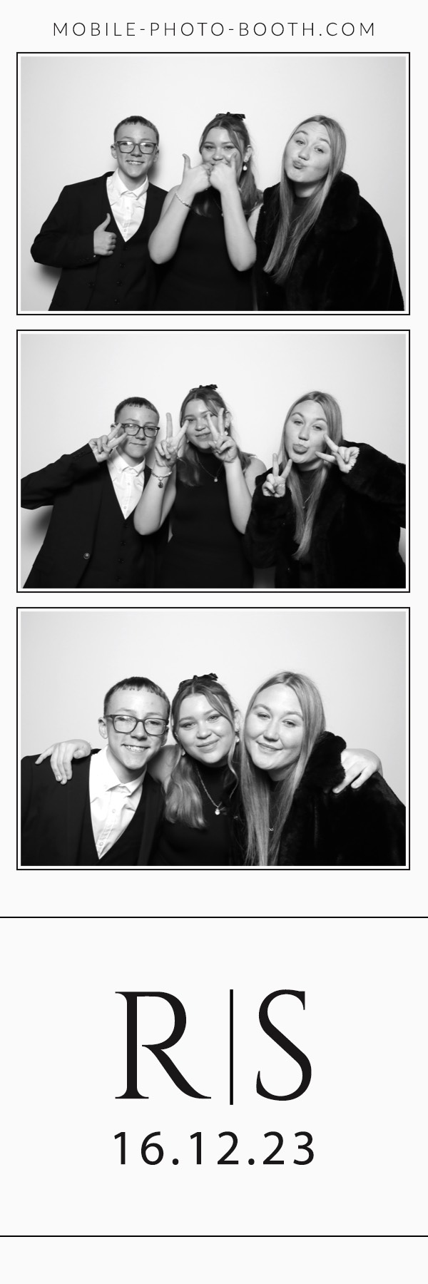 Ryan & Sophie | View more photos from the event at images.mobile-photo-booth.com/u/MobilePhotoBoothUK/Ryan-Sophie