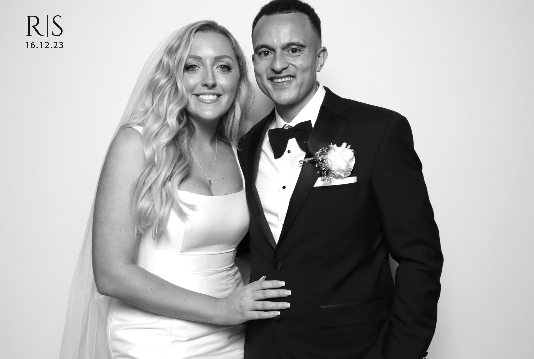 Ryan & Sophie | View more photos from the event at images.mobile-photo-booth.com/u/MobilePhotoBoothUK/Ryan-Sophie