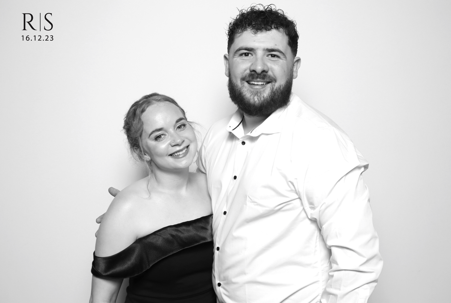 Ryan & Sophie | View more photos from the event at images.mobile-photo-booth.com/u/MobilePhotoBoothUK/Ryan-Sophie