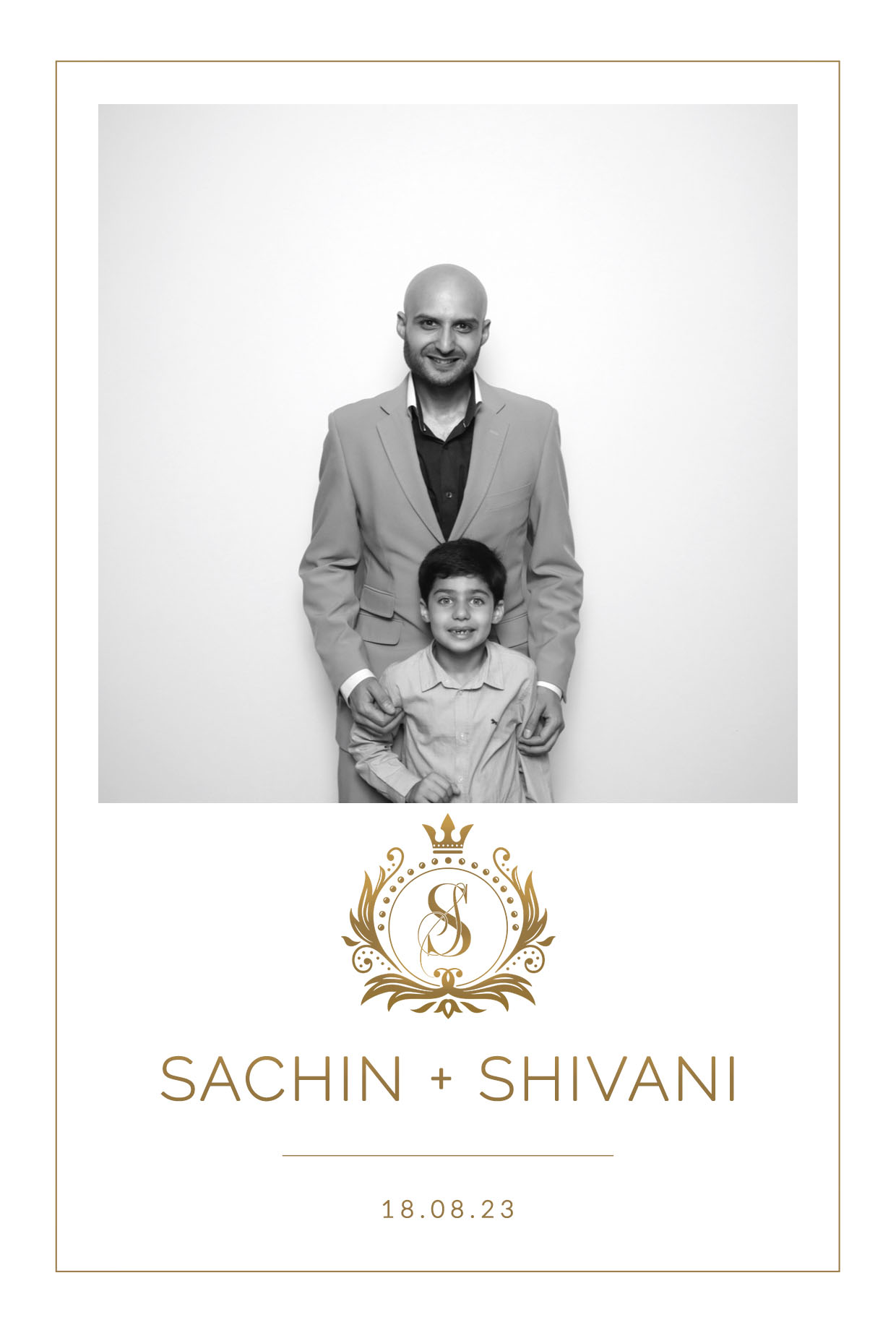Sachin & Shivani | View more photos from the event at images.mobile-photo-booth.com/u/MobilePhotoBoothUK/Sachin-Shivani