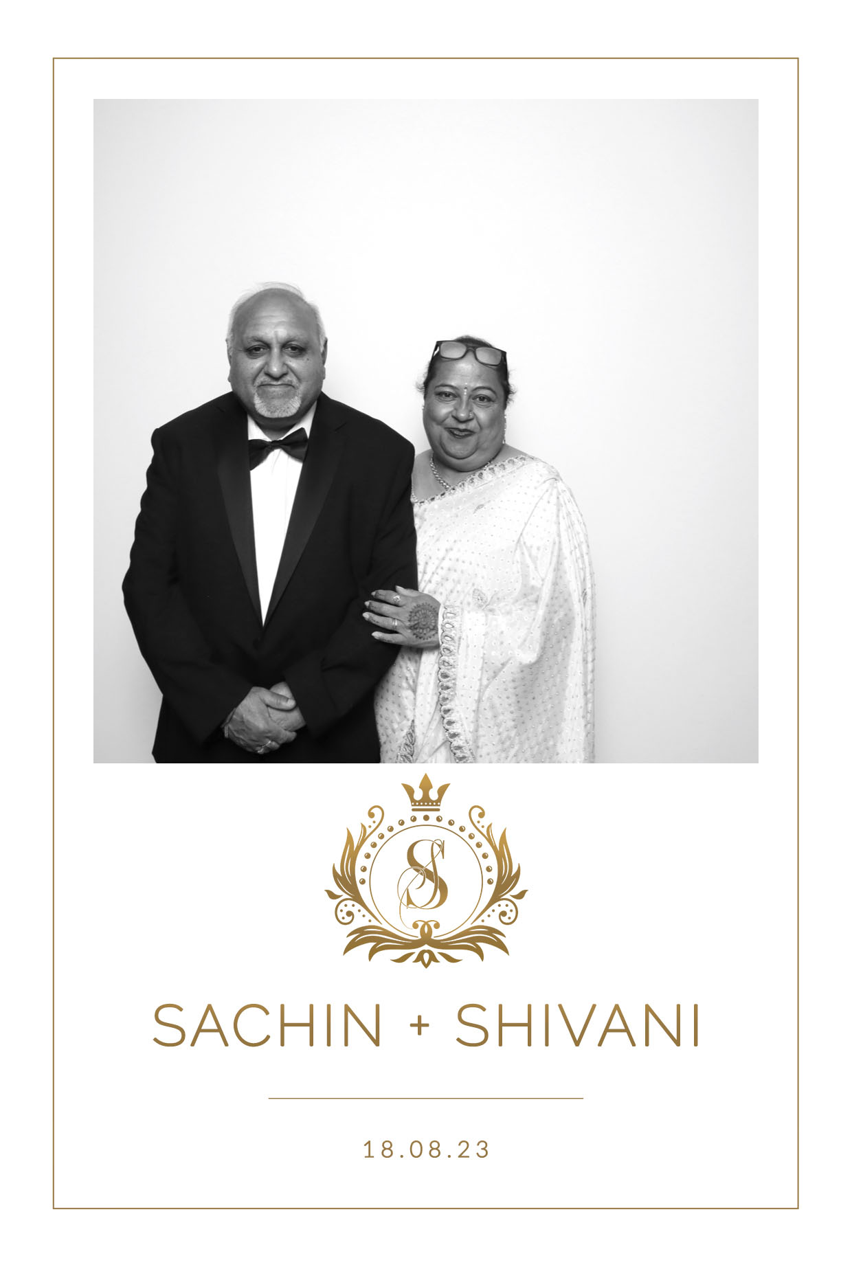Sachin & Shivani | View more photos from the event at images.mobile-photo-booth.com/u/MobilePhotoBoothUK/Sachin-Shivani